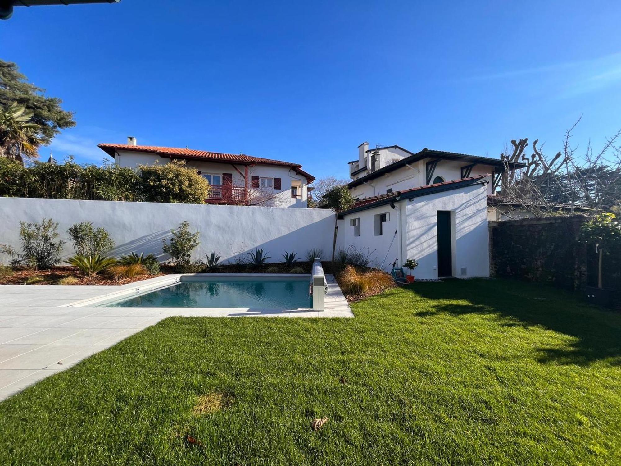 Villa Contemporaine, Piscine Chauffee, Proche Ocean A Saint-Jean-De-Luz - Fr-1-239-682 Exterior photo